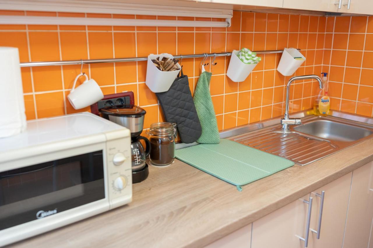 Spacious 2Br Dristor Apartment Bucarest Esterno foto
